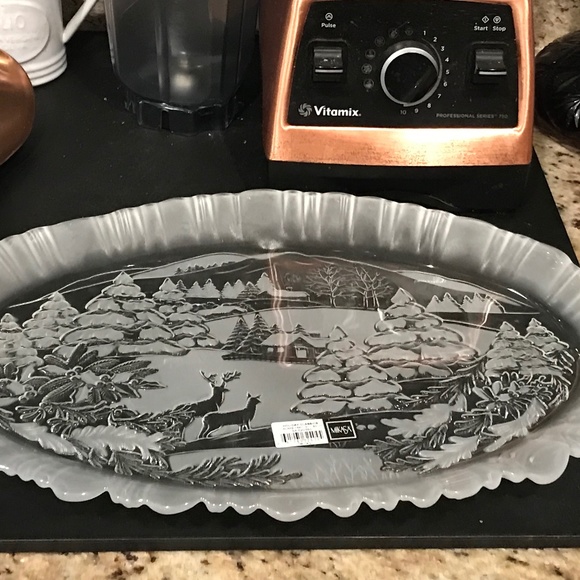 Mikasa “Rare” Chrystal Holiday Winter Dreams  Large 18” Canapé platter NEW $35 - Picture 1 of 9